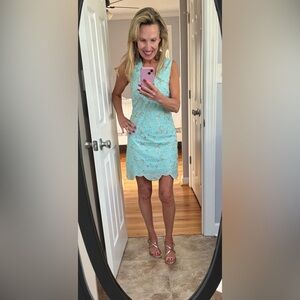 Lilly Pulitzer Augusta shift dress - stunning fit